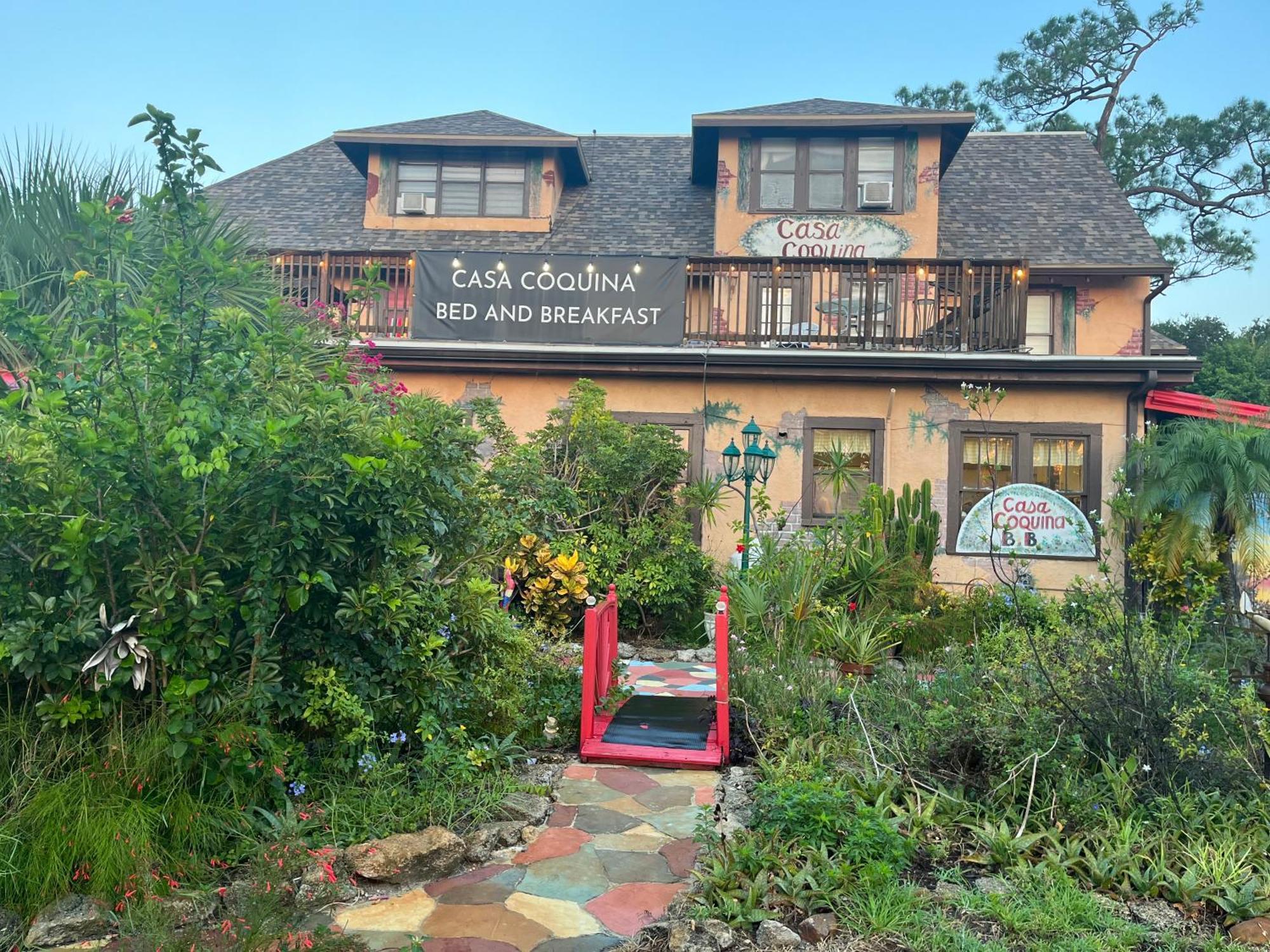 Casa Coquina Del Mar Bed And Breakfast Тайтъсвил Екстериор снимка